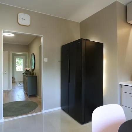 Large Three Bedroom In Very Center Rovaniemi